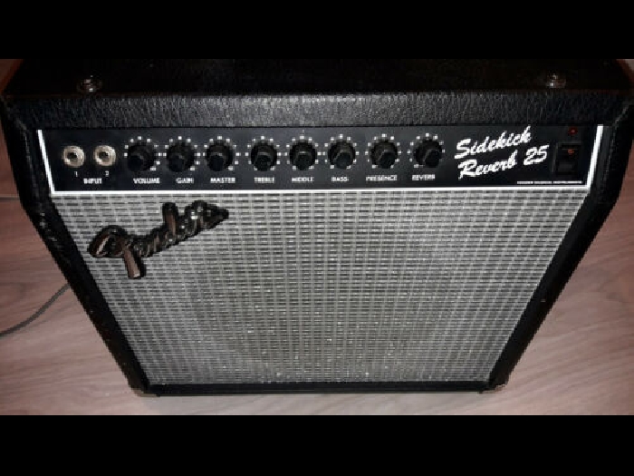 Ampli guitare Vintage Fender Sidekick reverb 25  Electrique comme neuf 1985