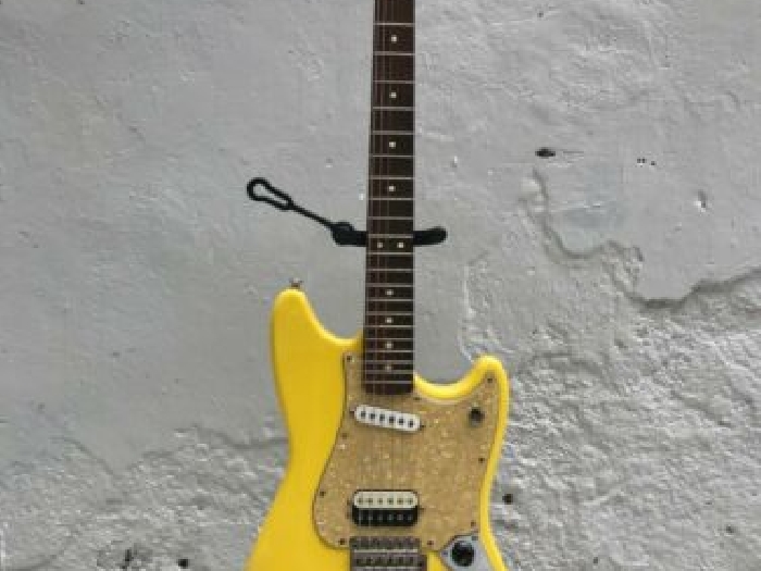 Fender Cyclone 1 - Yellow - Mexican - 2003 - SN: MZ2193091