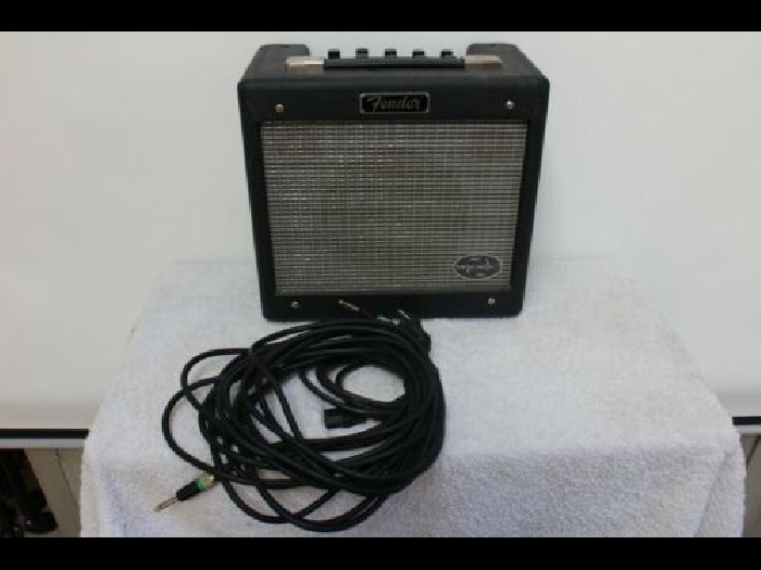AMPLI GUITAR FENDER G-DEC JUNIOR PR718 +CABLE JACK 10 METRES DE LONG