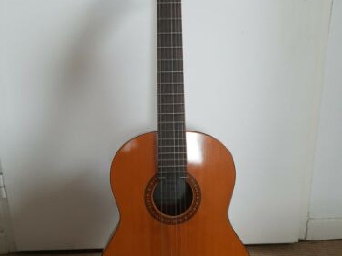 Guitare 3/4 Yamaha CS40 pour enfant droitier  Très bon état