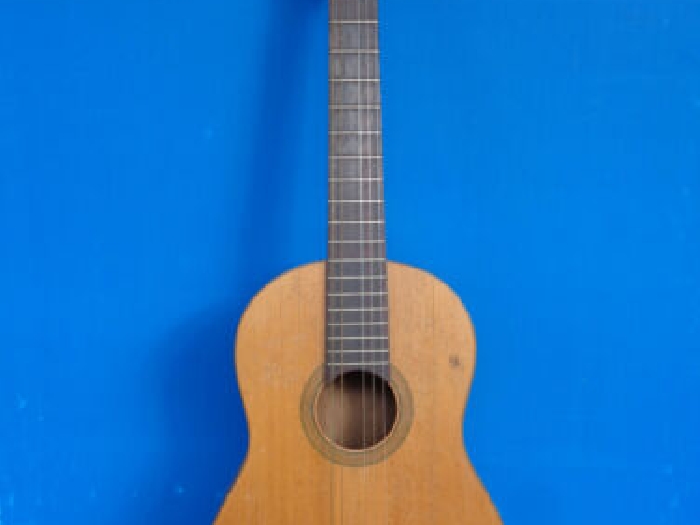 ancienne guitare jazz manouche ? classique antoine di mauro musique vintage 