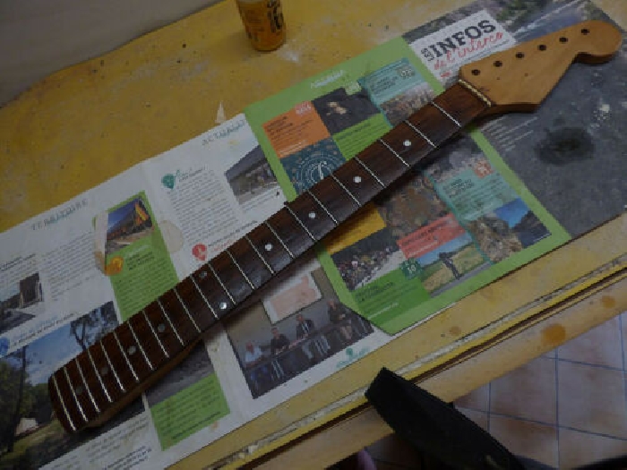 MG LUTHERIE manche guitare electrique stratocaster
