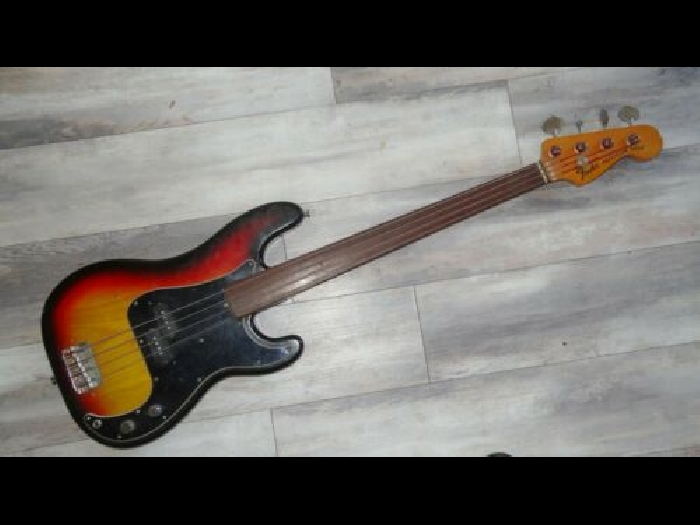 1976 Fender Precision Bass Fretless USA Sunburst 