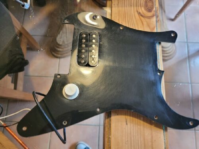 Original fender - EVH pickguard striped - van halen - red