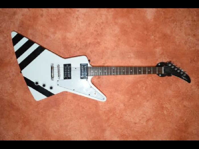 guitare Epiphone Explorer Mathias JABS SOCPRIONS