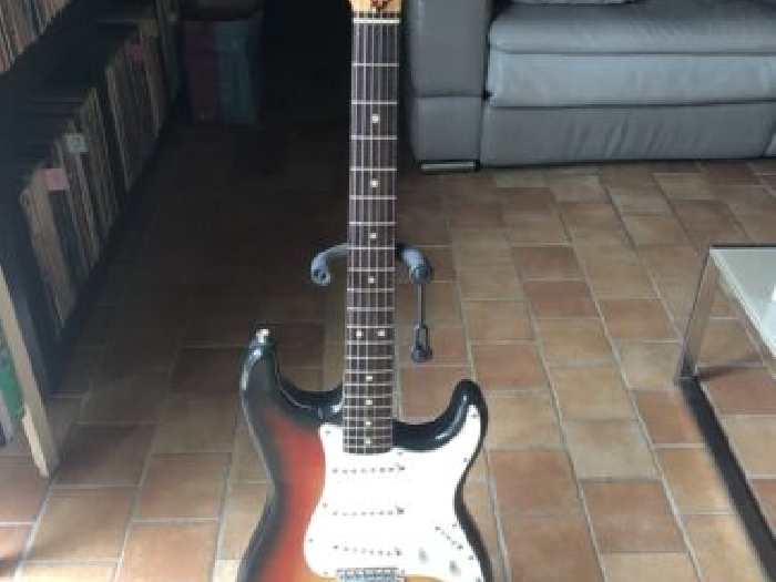 Guitare electrique Fender Stratocaster 1976