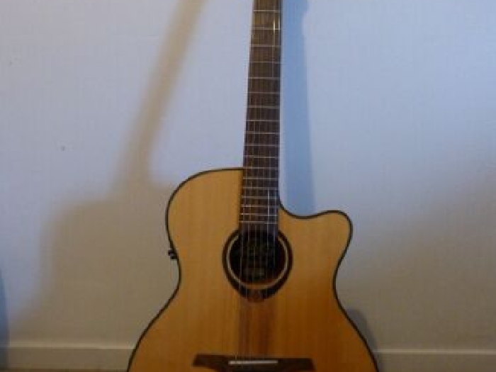 GUITARE ELECTRO ACOUSTIQUE LAG T80ACE