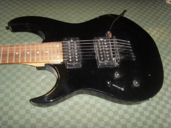 Guitare électrique 7 cordes gaucher stratocaster strato strat LH hard rock