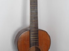 Ancienne guitare Romantique du 19ème Siècle  en bon état