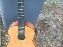 GUITARE