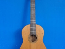 ancienne guitare jazz manouche ? classique antoine di mauro musique vintage 