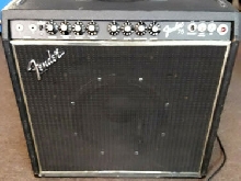 Fender 75 amplificateur guitare à lampes 1981 + Marshall VT-1 trem/vibrato pedal