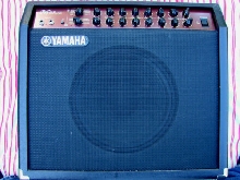 Ampli guitare Yamaha DG60 112   60w 1x12