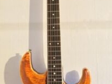 Guitare électrique solid body luthier Camb type Pensa Suhr