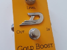 Duesenberg Gold Boost pedal
