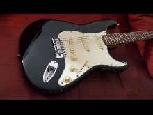Stratocaster Squier Japan 1988 Vintage, Upgraded Fender parts, bon état