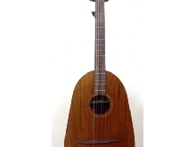 Guitare Folk Hawaïenne du Luthier Pierre Fontaine