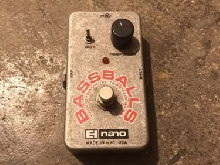 Pédale d?effet basse Electro-Harmonix Nano Bassballs